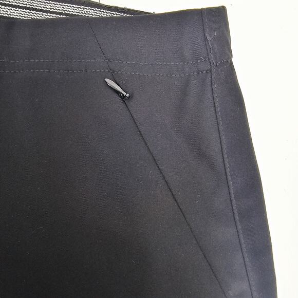 Bolle Black Golf Short Bermuda Women's Size 8 M Minimalist Preppy 3456 - Picture 5 of 6